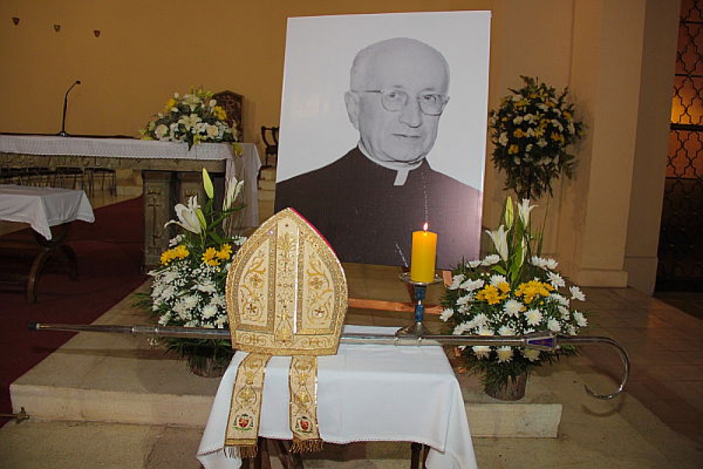  50 años de la pascua del Obispo don Manuel Larraín