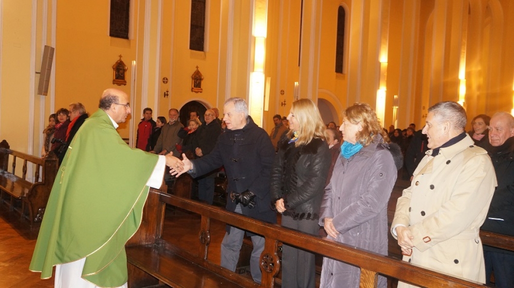  En Concepción celebran Misa por víctimas en Francia
