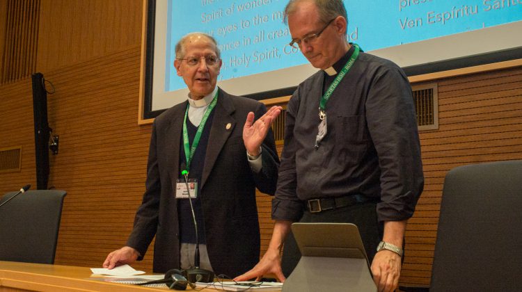  Primera sesión en el aula y dimisión del P. Nicolás