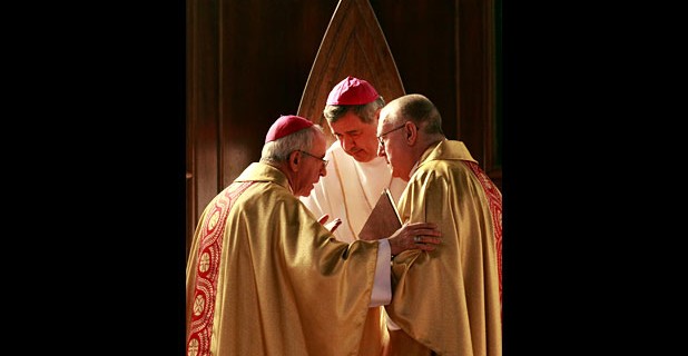 Resultado de imagen para nuncio en catedral de osorno