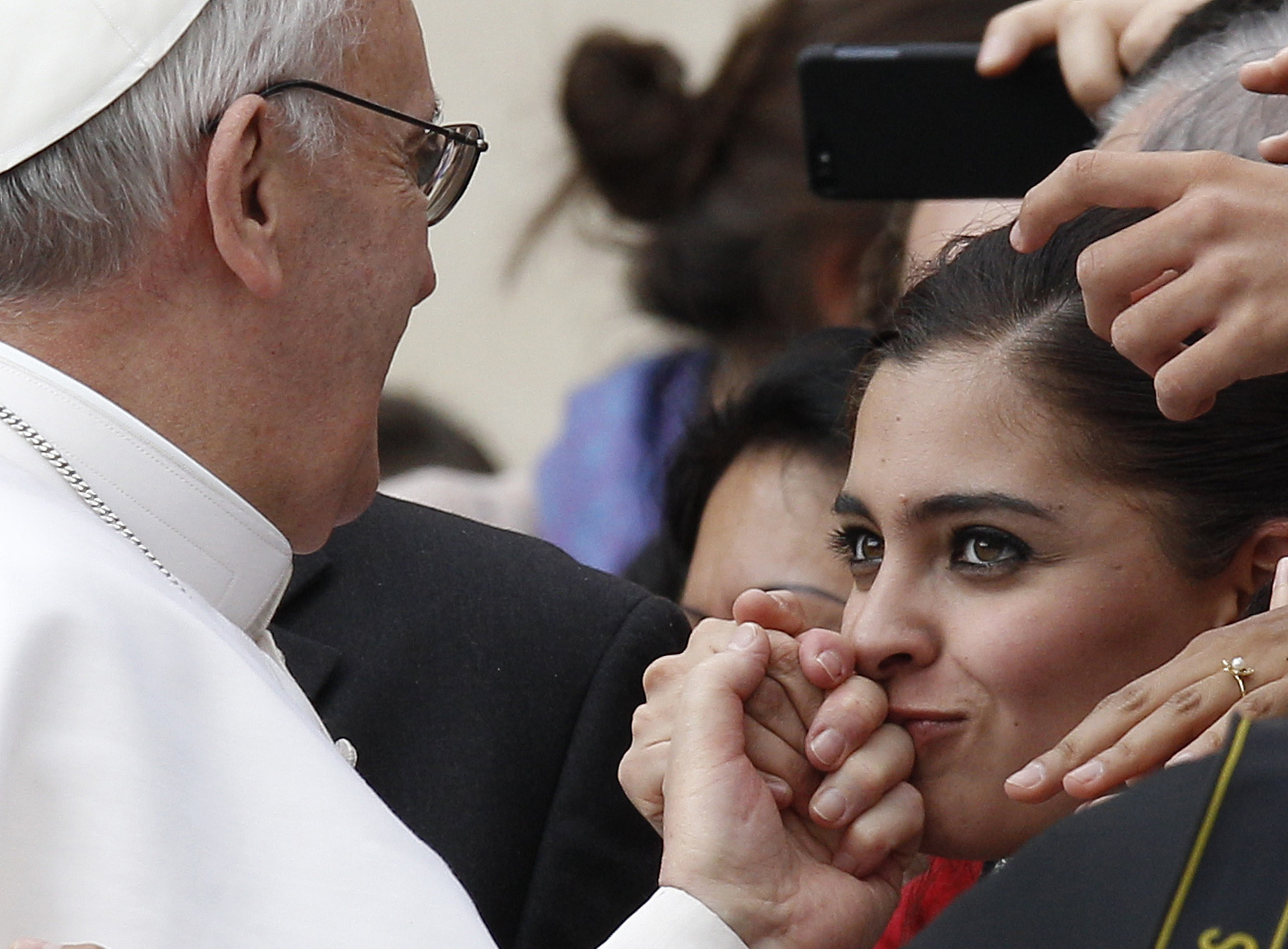  “Sin la mujer no hay armonía en el mundo”