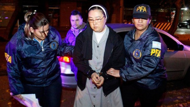  Detenida monja acusada de abusos sexuales a menores