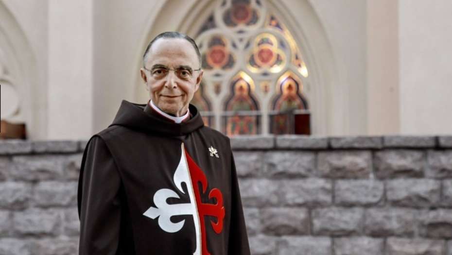  ¿Los Heraldos desean la muerte del Papa Francisco?