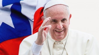 web3-pope-francis-chile-flag-jordc3a1n-francisco-cc-c2a9-mazur-catholicnews-org-uk-cc-aleteia-cc