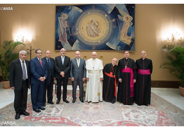  El Papa Francisco recibe a delegación Palestina