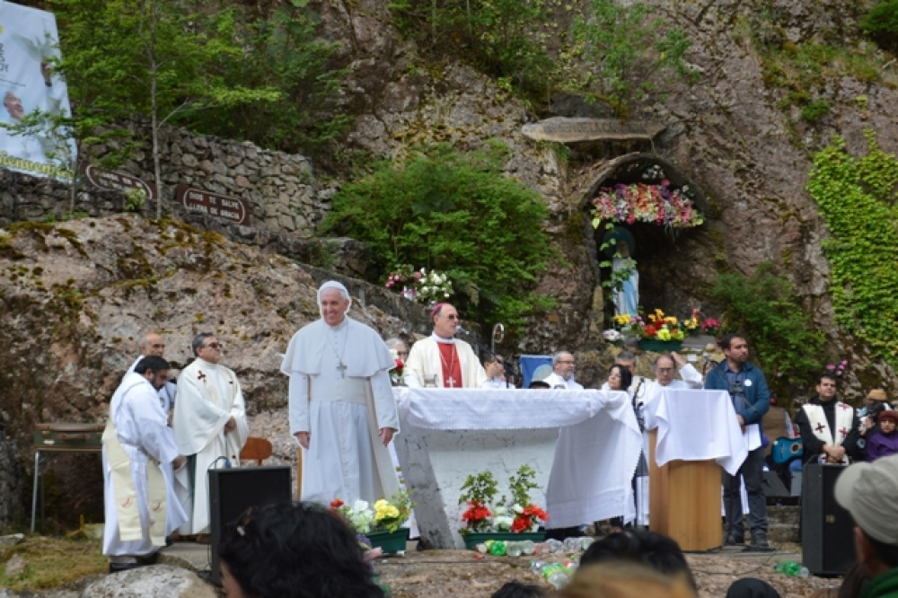 Aysén: “Esperando a Francisco caminamos a María”