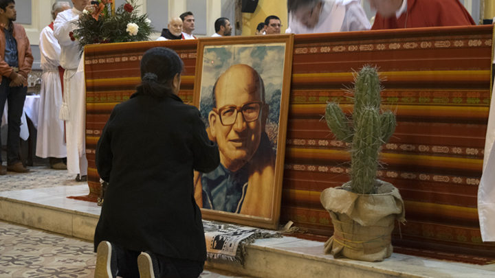 Angelelli: Profeta y Mártir del Pueblo