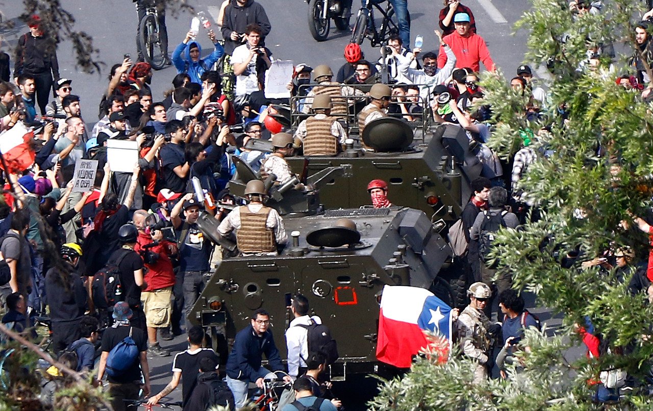  La protesta social desborda a Piñera