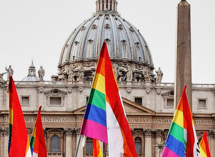 Silencio en el Vaticano tras el apoyo del Papa a las uniones homosexuales