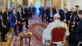 Papa_con_jesuitas_eslovacos