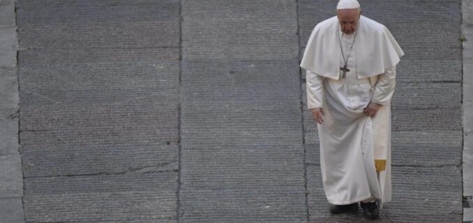 210327-Vatican-PapaFrancisco-oracion-27marzo2020-cq5dam.thumbnail.cropped.1000.563-678x381