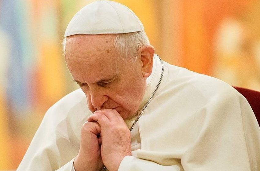  ¿El Papa tiene gripe o pulmones inflamados?