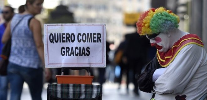 _90071570_pobreza