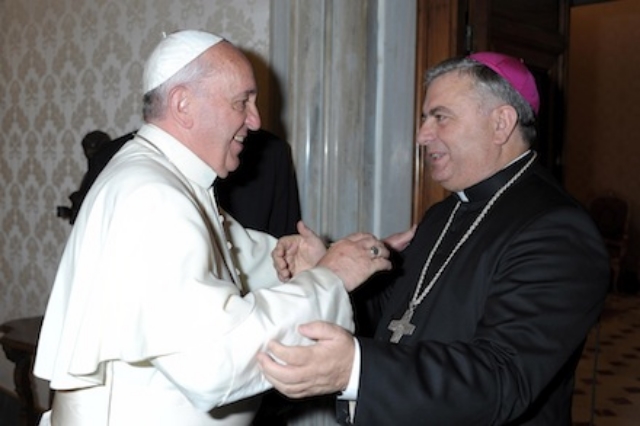  “El Papa Francisco huele a oveja, conoce al pueblo y sabe de sus problemas”