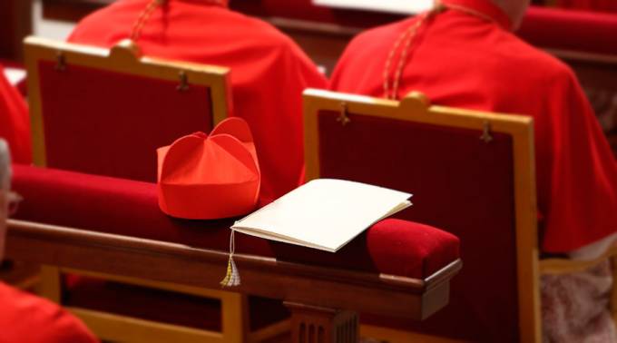  Papa Francisco nombra 17 cardenales, 13 de ellos electores
