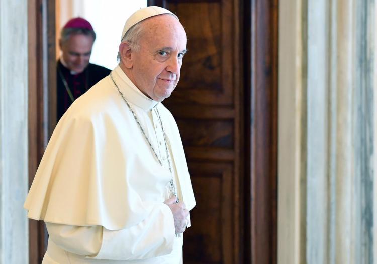  Papa pide rechazo “de todo compromiso sobre los abusos sexuales”