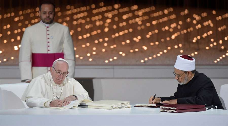  El Papa Francisco y el Gran Imán de Al-Azhar, firman histórica Declaración