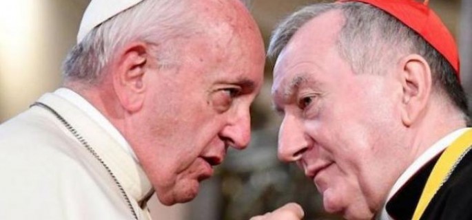 000553F5-papa-francesco-e-il-cardinale-parolin