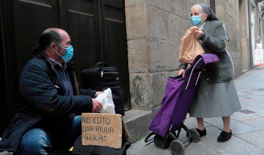  ‘Iglesia pobre para los pobres’