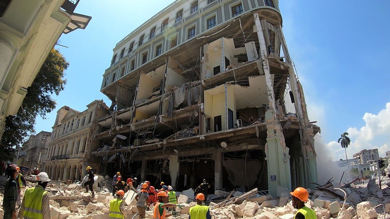  Presidente de España junto a Cuba por explosión en Hotel Saratoga